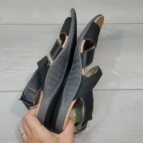 Sold Spenco Womens Ankle Strap Sandals Flats Slide Flip flop shoes sz 7 - Picture 10 of 12